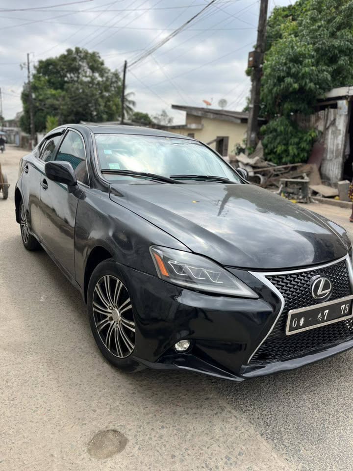 2013 Lexus LI250 thumbnail 6