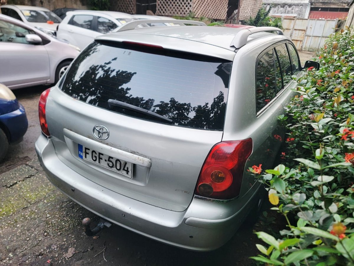 2005 Toyota  Avensis Tete Cochon thumbnail 11