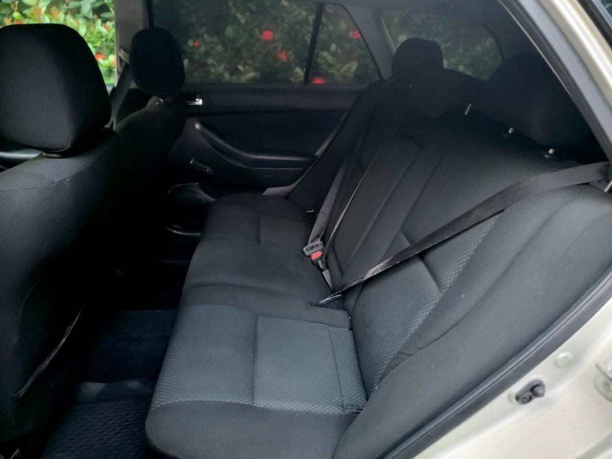 2005 Toyota  Avensis Tete Cochon thumbnail 7