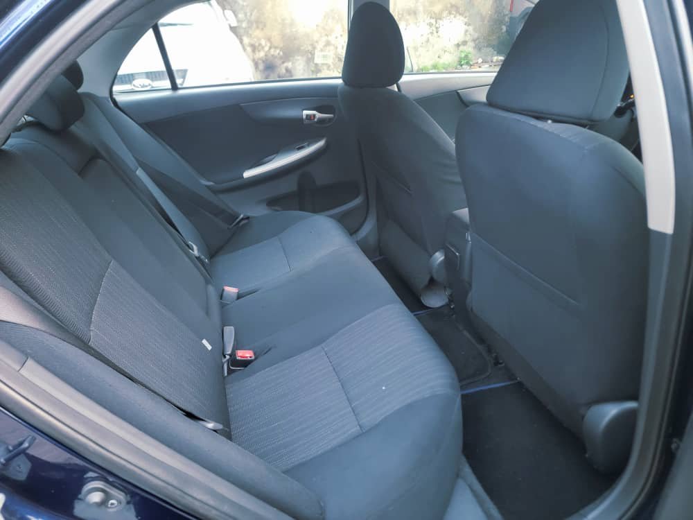 2010 Toyota  corolla police 2005 thumbnail 6