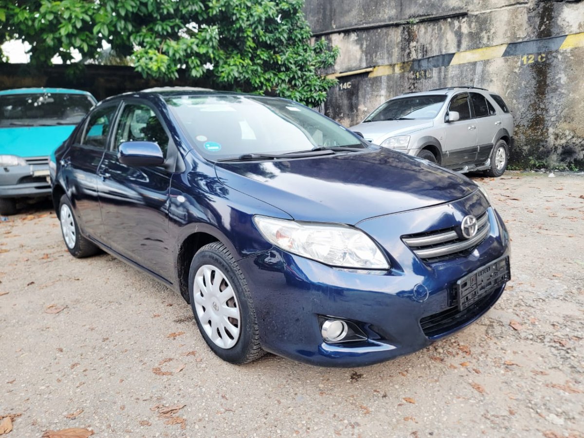 2010 Toyota  corolla police 2005 thumbnail 2
