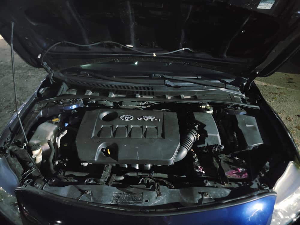 2010 Toyota  corolla police 2005 thumbnail 4