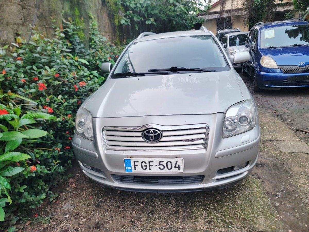 2005 Toyota  Avensis Tete Cochon thumbnail 10