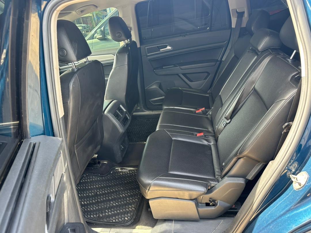2018 Volkswagen     Atlas thumbnail 3